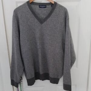 Men's Gray Sweater